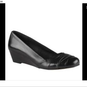 Aldo black Methelda wedges